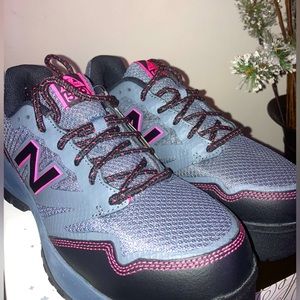 Brand New!  Leather New Balance Work Sneakers Size 9.5